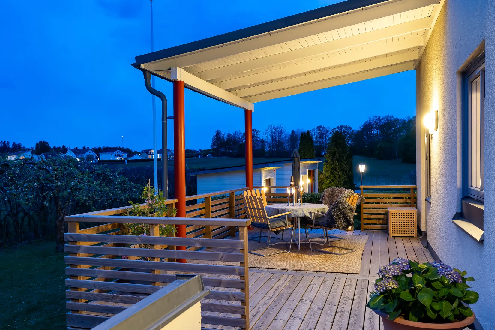 Villa, Ekebyviken 26, Ekeby-Almby, Örebro