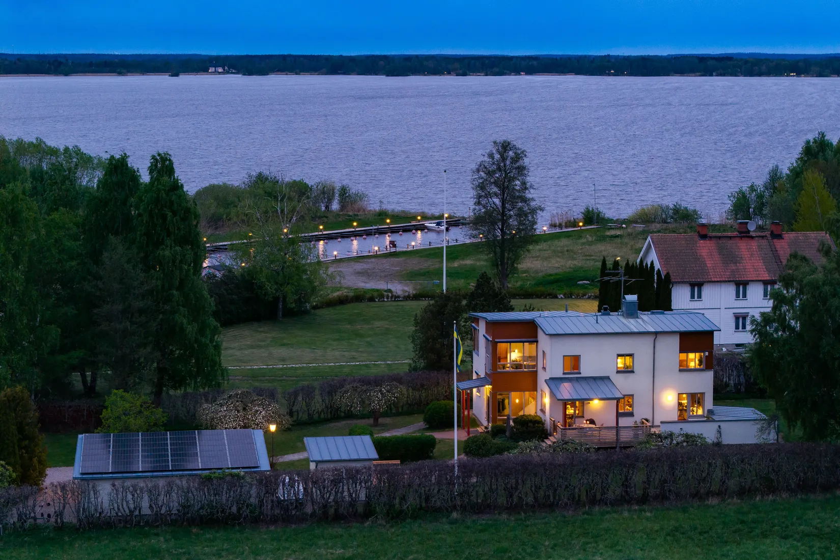 Villa, Ekebyviken 26, Ekeby-Almby, Örebro