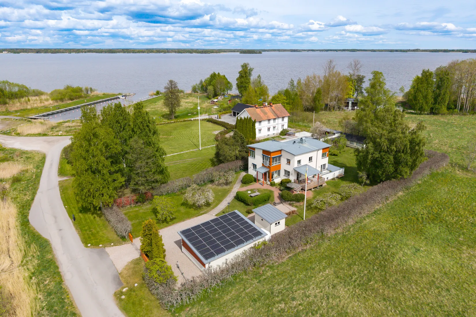 Villa, Ekebyviken 26, Ekeby-Almby, Örebro