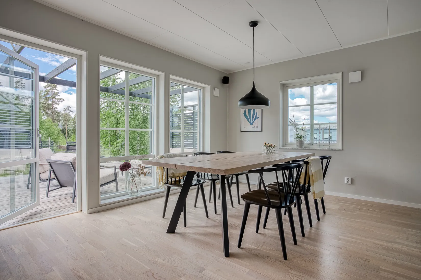 Villa, Duvklinten 8, Margretelund, Österåker