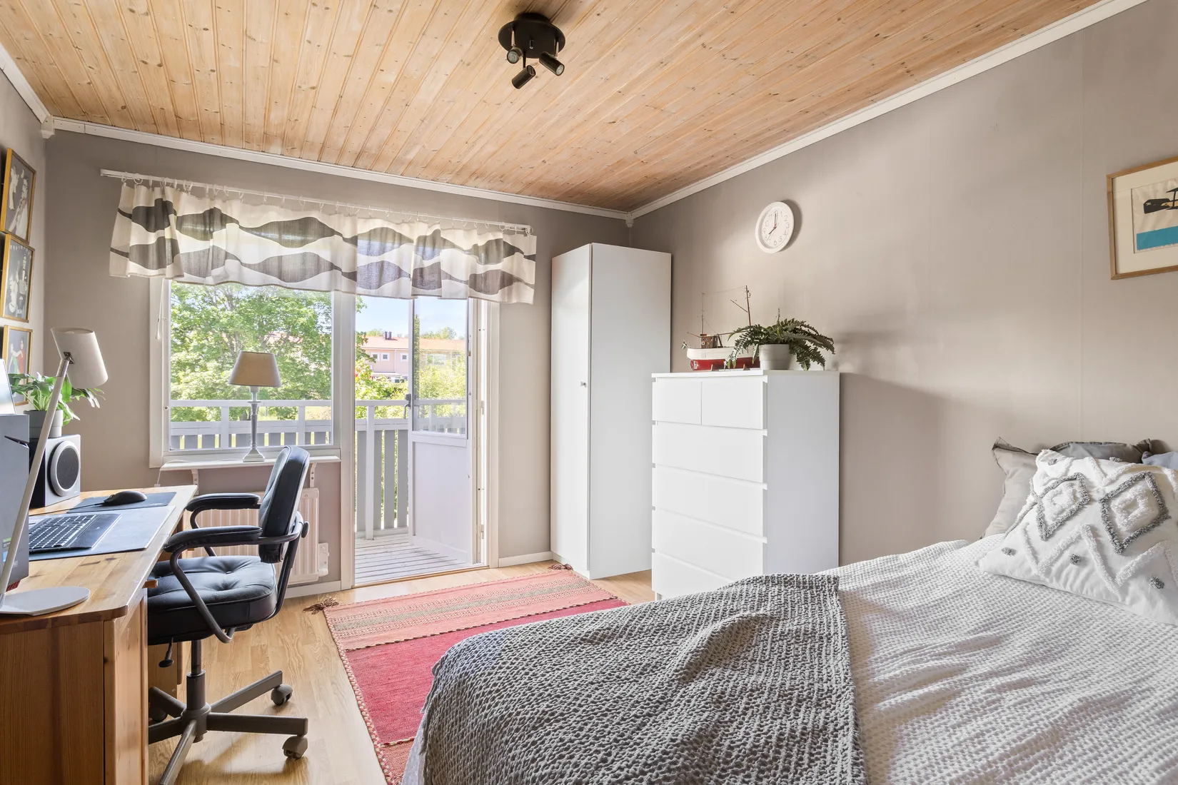 Villa, Radhus, Högbyvägen 84, Viksjö, Järfälla