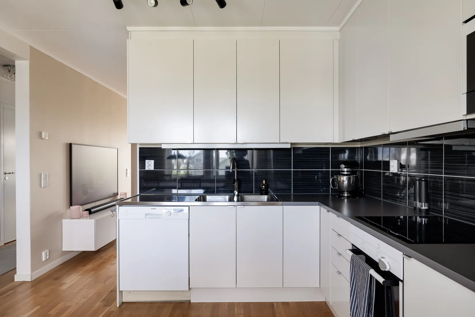 Villa, Hantverkarebacken 15, Sörby, Kumla