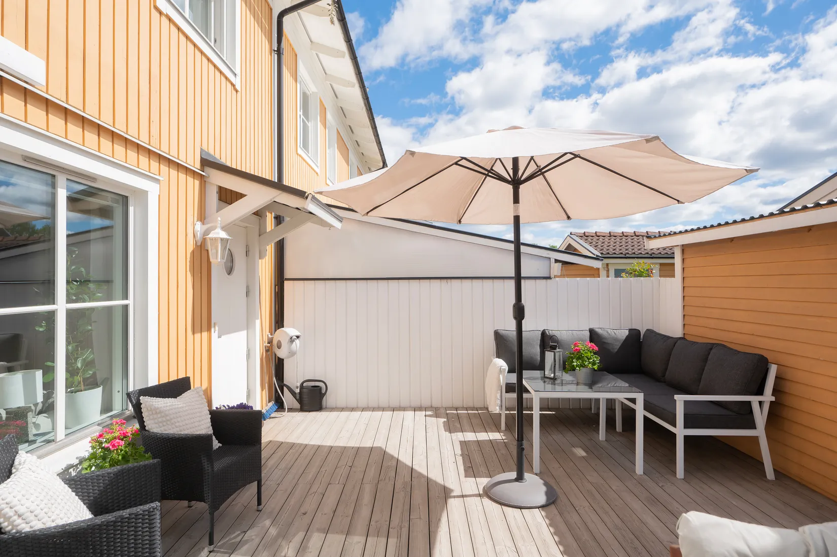 Bostadsrätt, Radhus, Slåttervägen 2T, Segeltorp, Huddinge