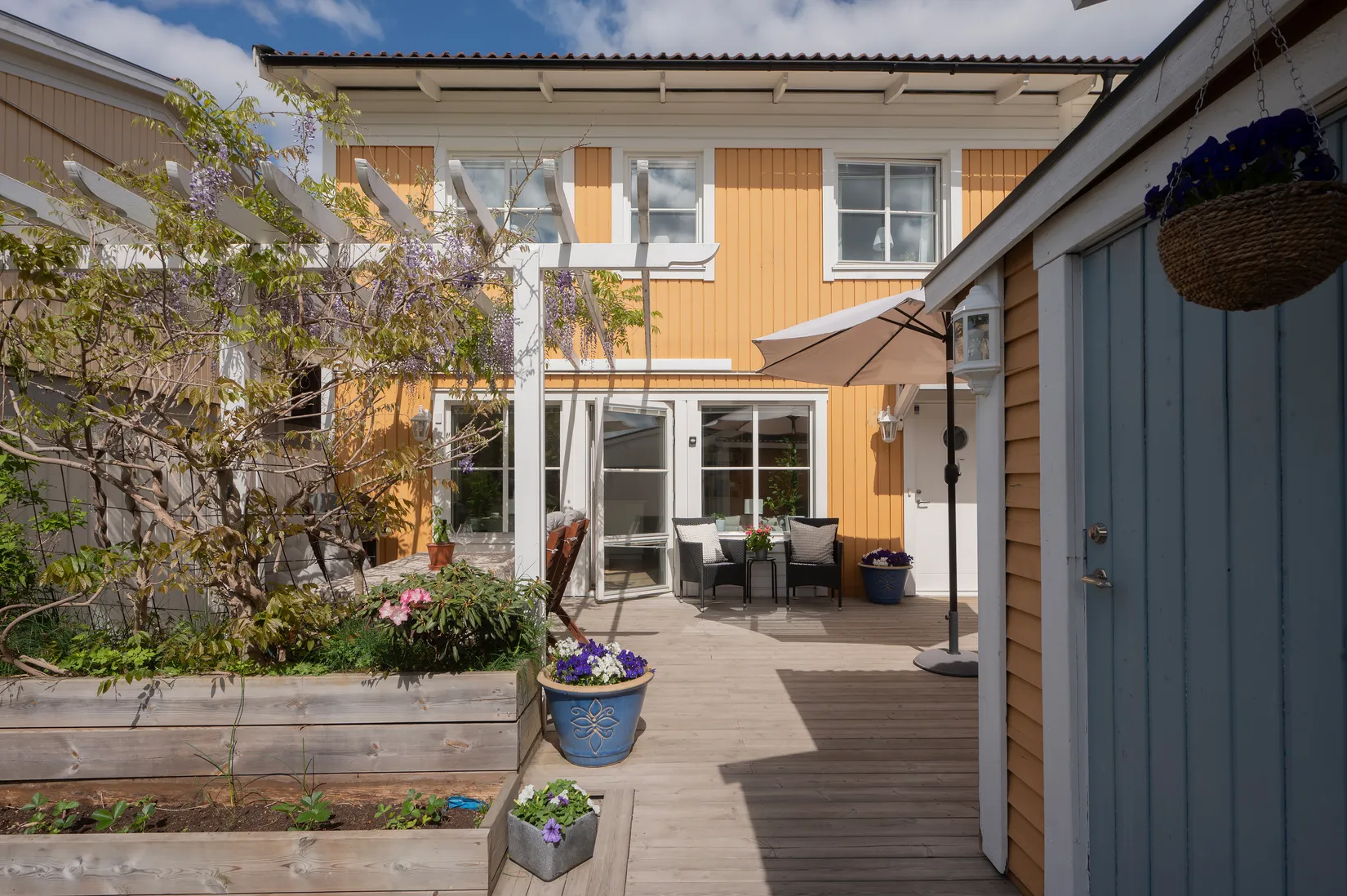 Bostadsrätt, Radhus, Slåttervägen 2T, Segeltorp, Huddinge