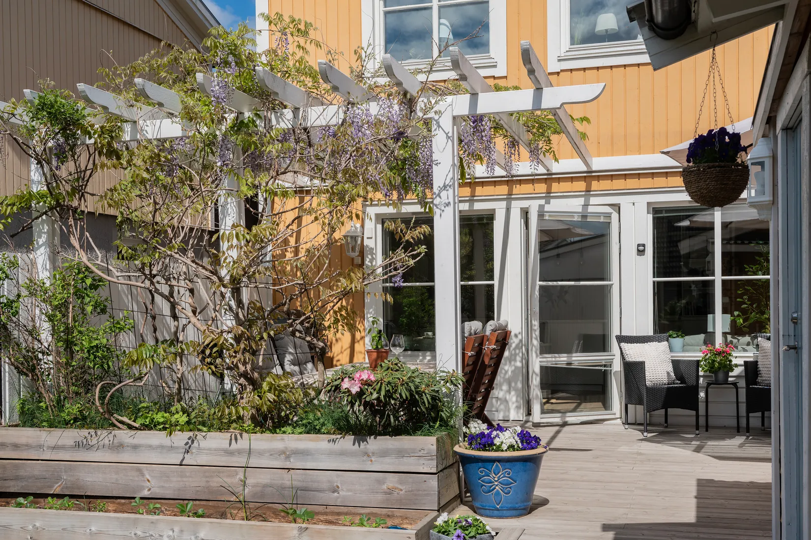 Bostadsrätt, Radhus, Slåttervägen 2T, Segeltorp, Huddinge