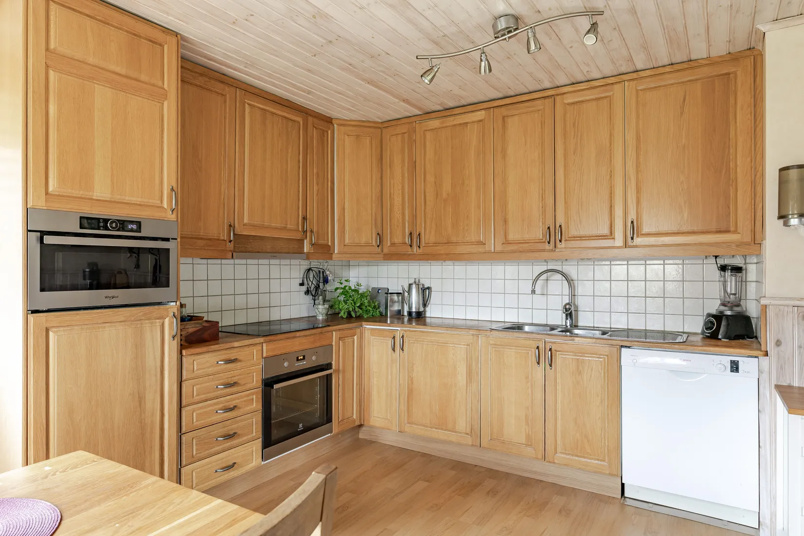 Villa, Lilla Ljuna Ekhamra 1, Mjölby
