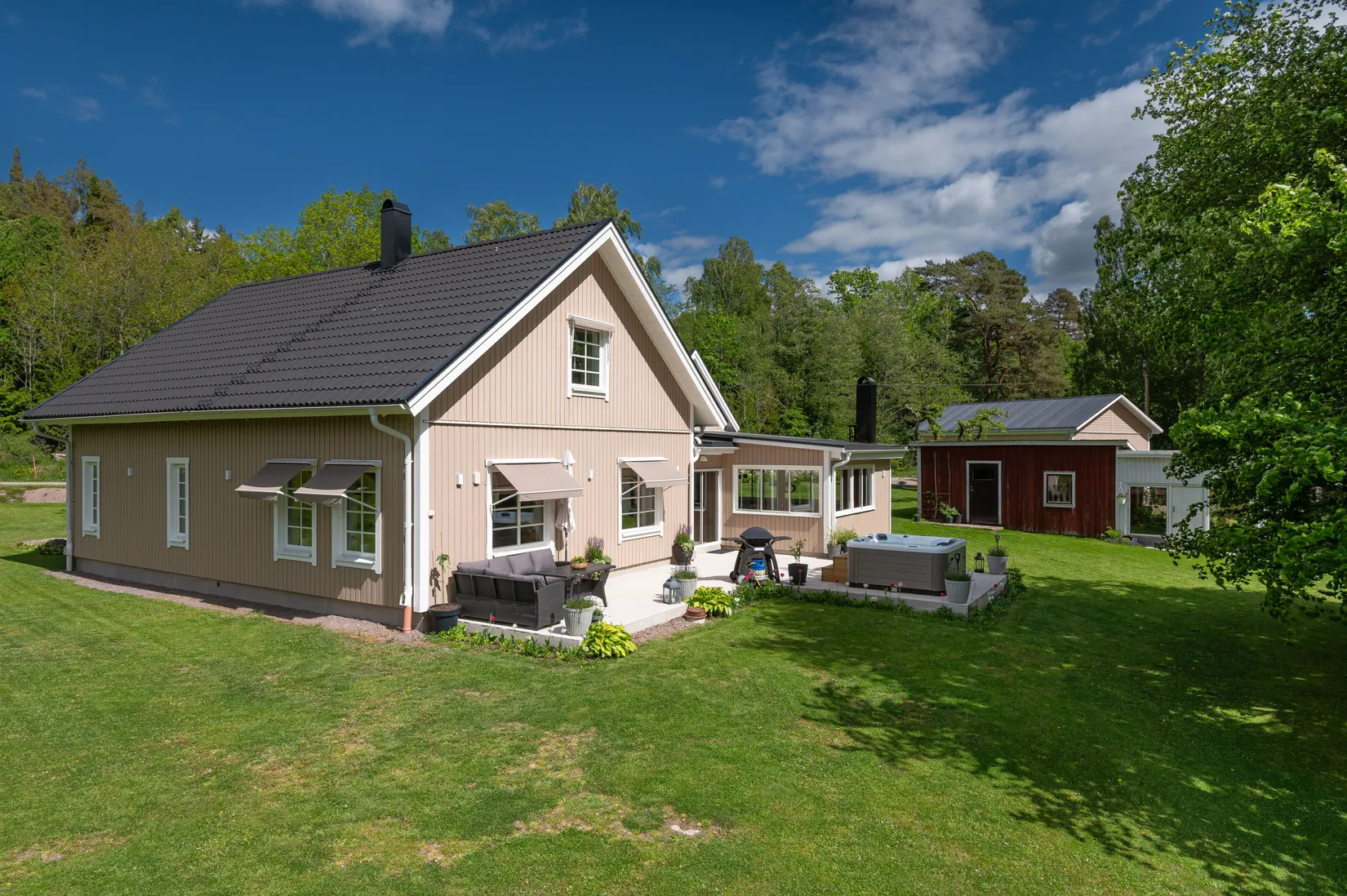 Villa, Fallstuguvägen 5, Offerby, Motala