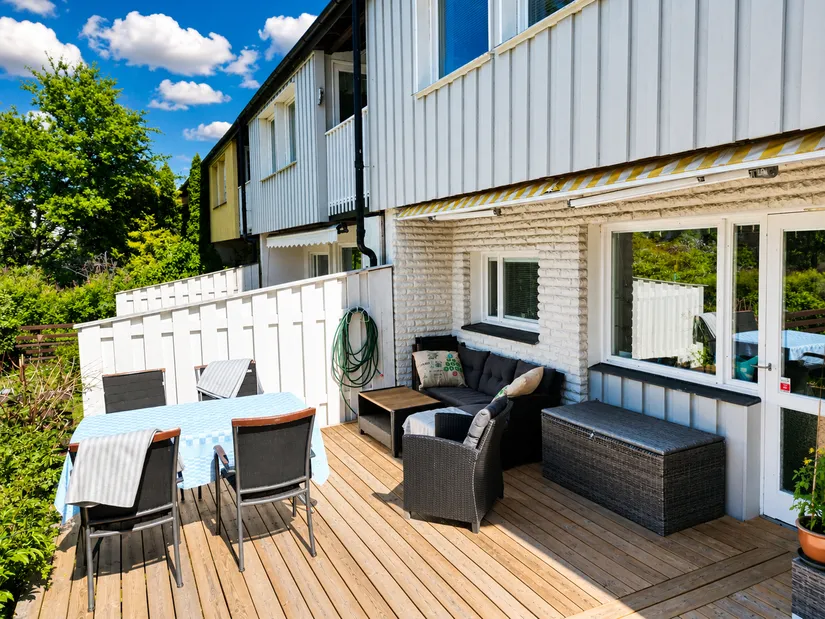 Villa, Radhus, Kurirgatan 8, Hässelby Södra Villastad, Stockholm