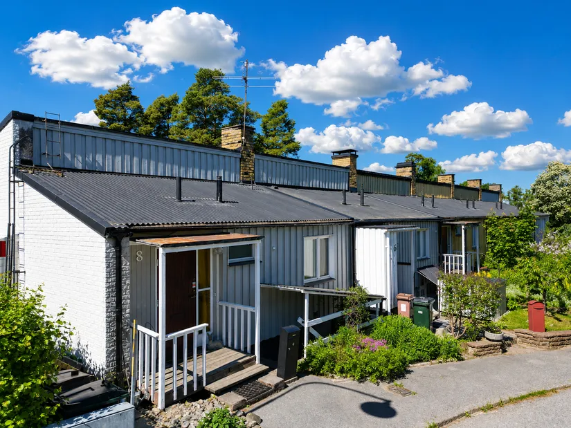 Villa, Radhus, Kurirgatan 8, Hässelby Södra Villastad, Stockholm