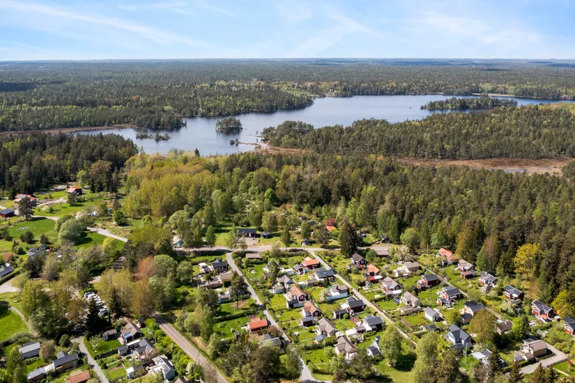 Fritidshus, Syrenstigen 4, Riddartorp/Dåntorp, Haninge