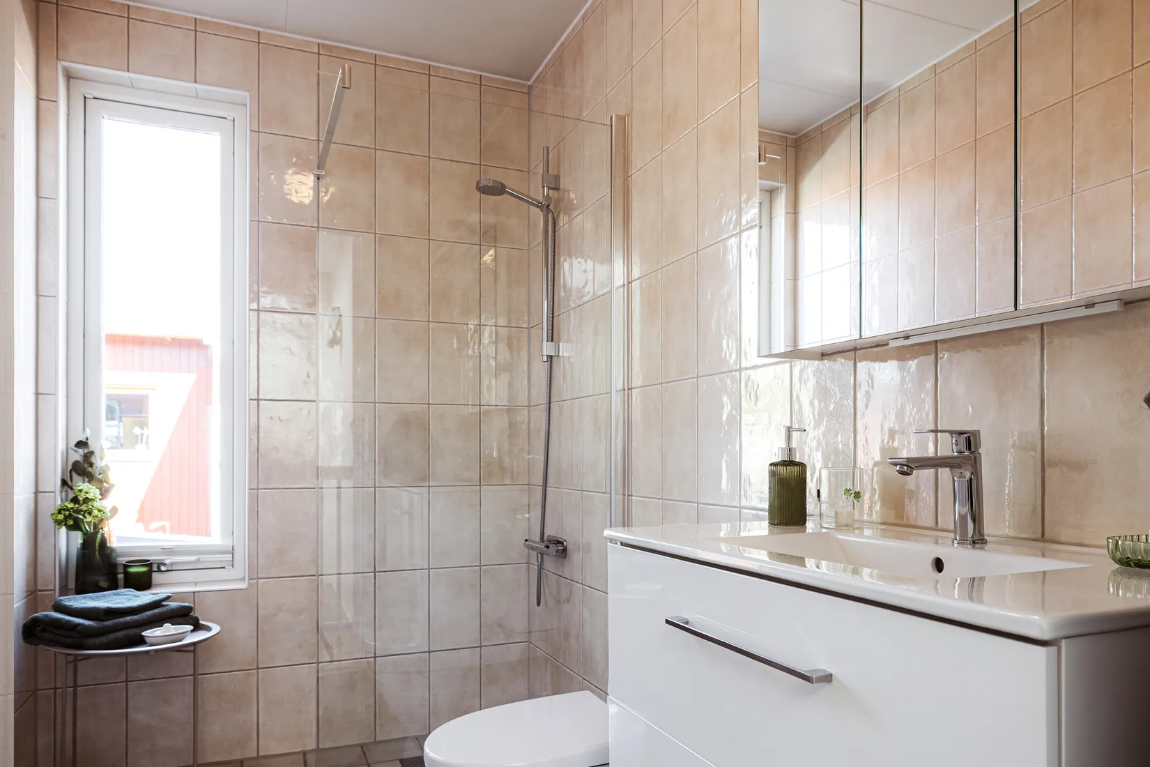 Villa, Radhus, Naturstensvägen 99, Mölnlycke, Härryda