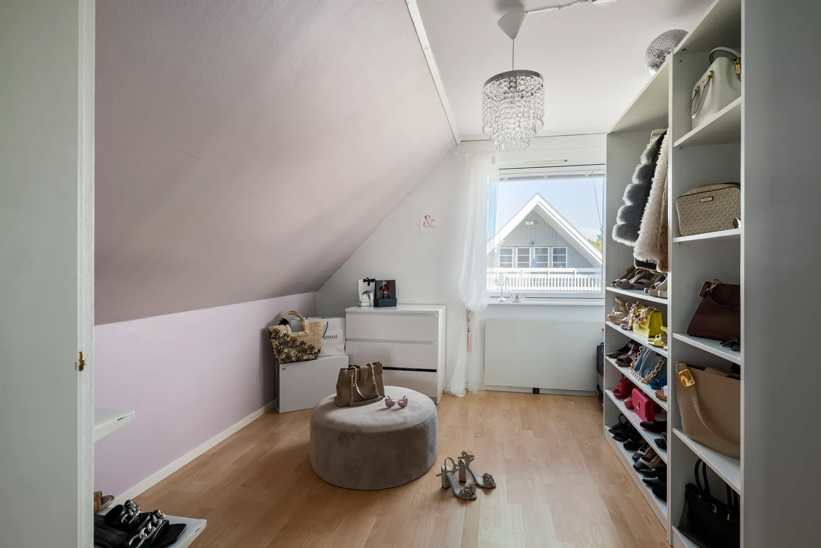 Villa, Vitpilsgränd 6, Hässelby Norra Villastad, Stockholm