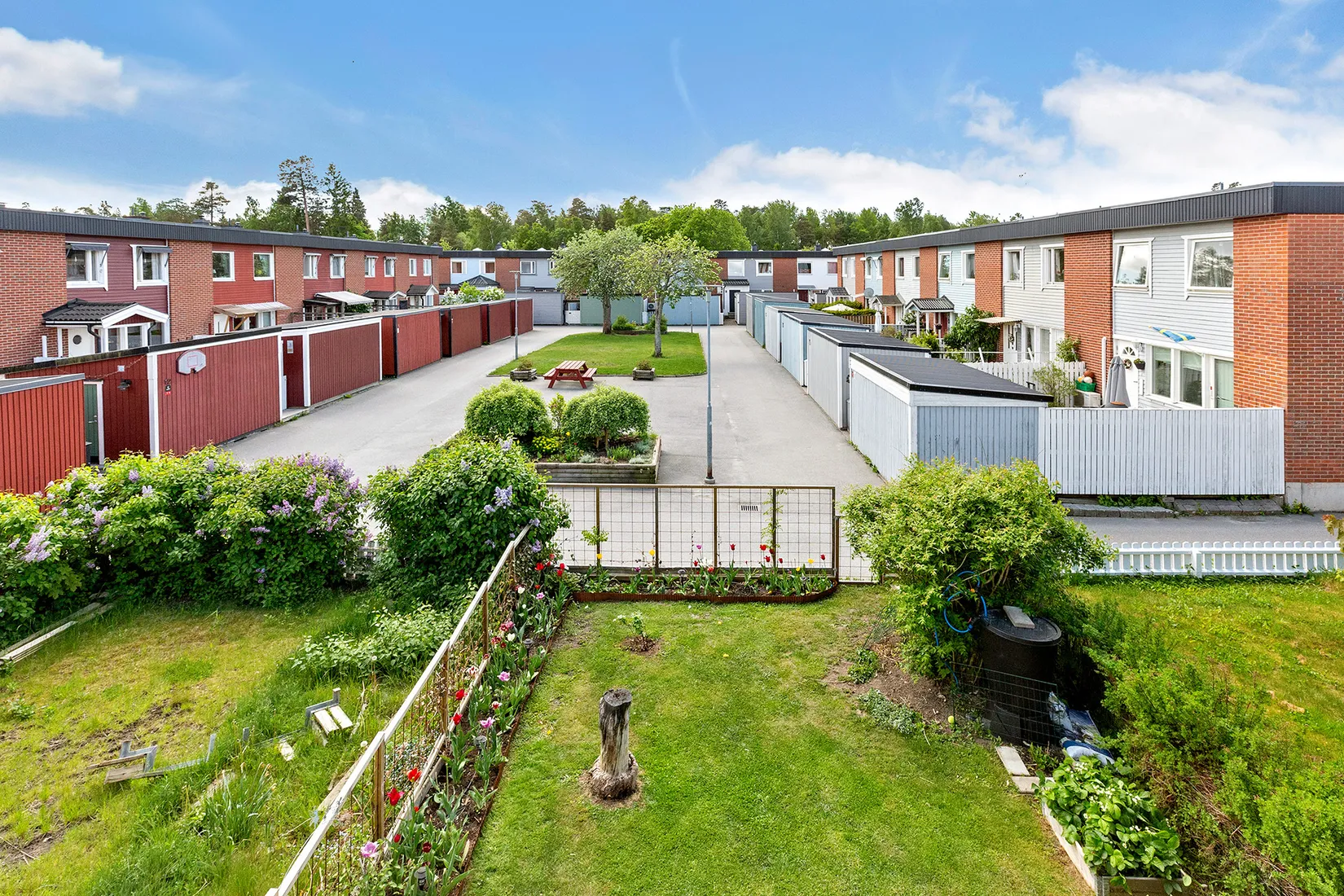 Radhus, Kakelstigen 31, Brunna, Upplands-Bro
