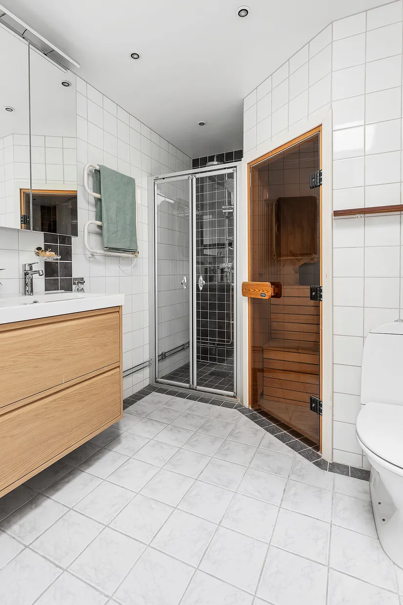 Radhus, Kakelstigen 31, Brunna, Upplands-Bro
