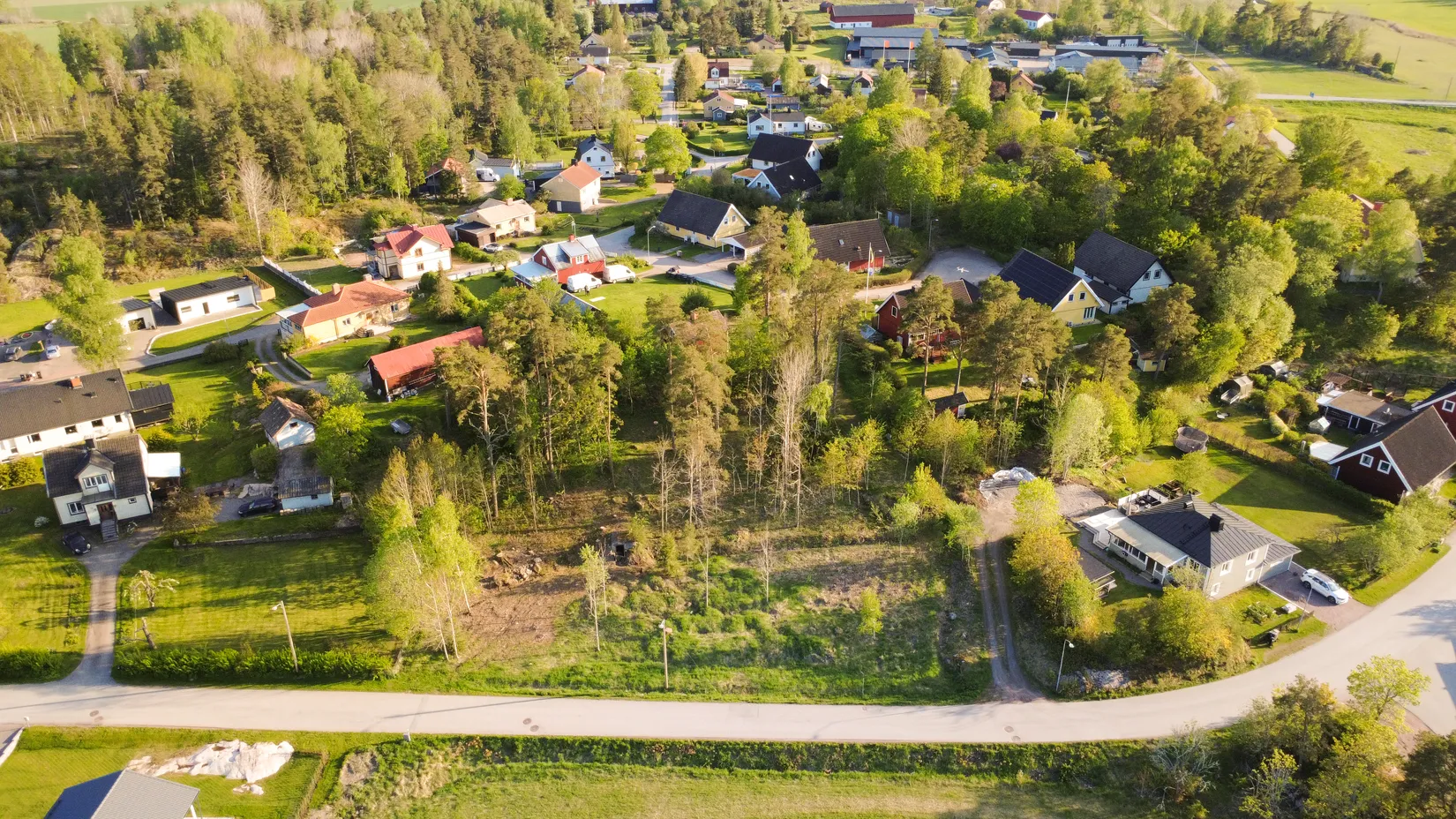 Tomt, Generös tomt om 1 419 kvm i populära Foghammar i Alunda, Alunda, Östhammar