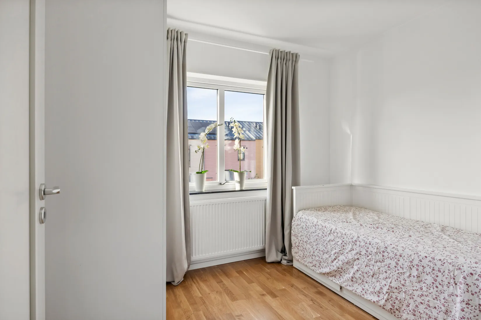 Radhus, Bagarstugans Väg 8, Märsta - Steninge Slottsby, Sigtuna
