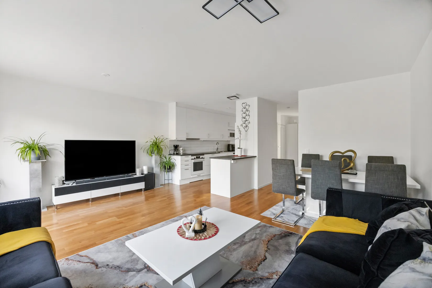 Radhus, Bagarstugans Väg 8, Märsta - Steninge Slottsby, Sigtuna