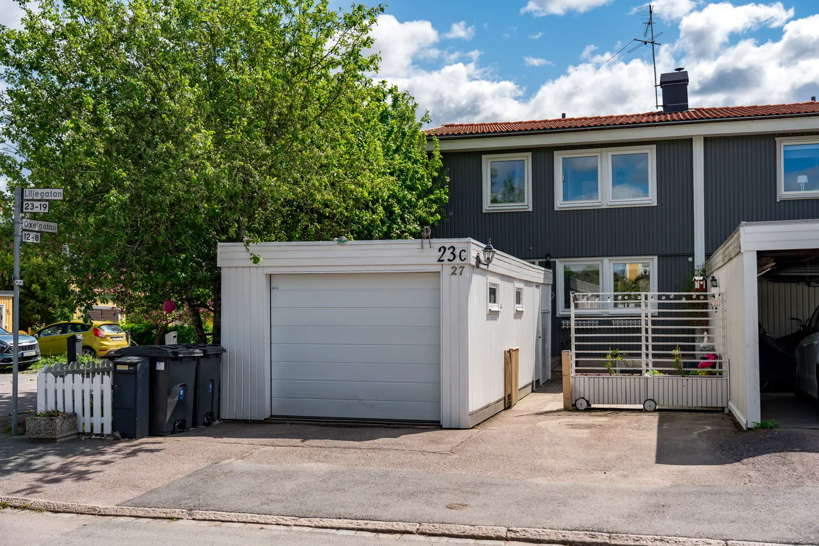 Villa, Radhus, Liljegatan 27, Fålhagen, Uppsala