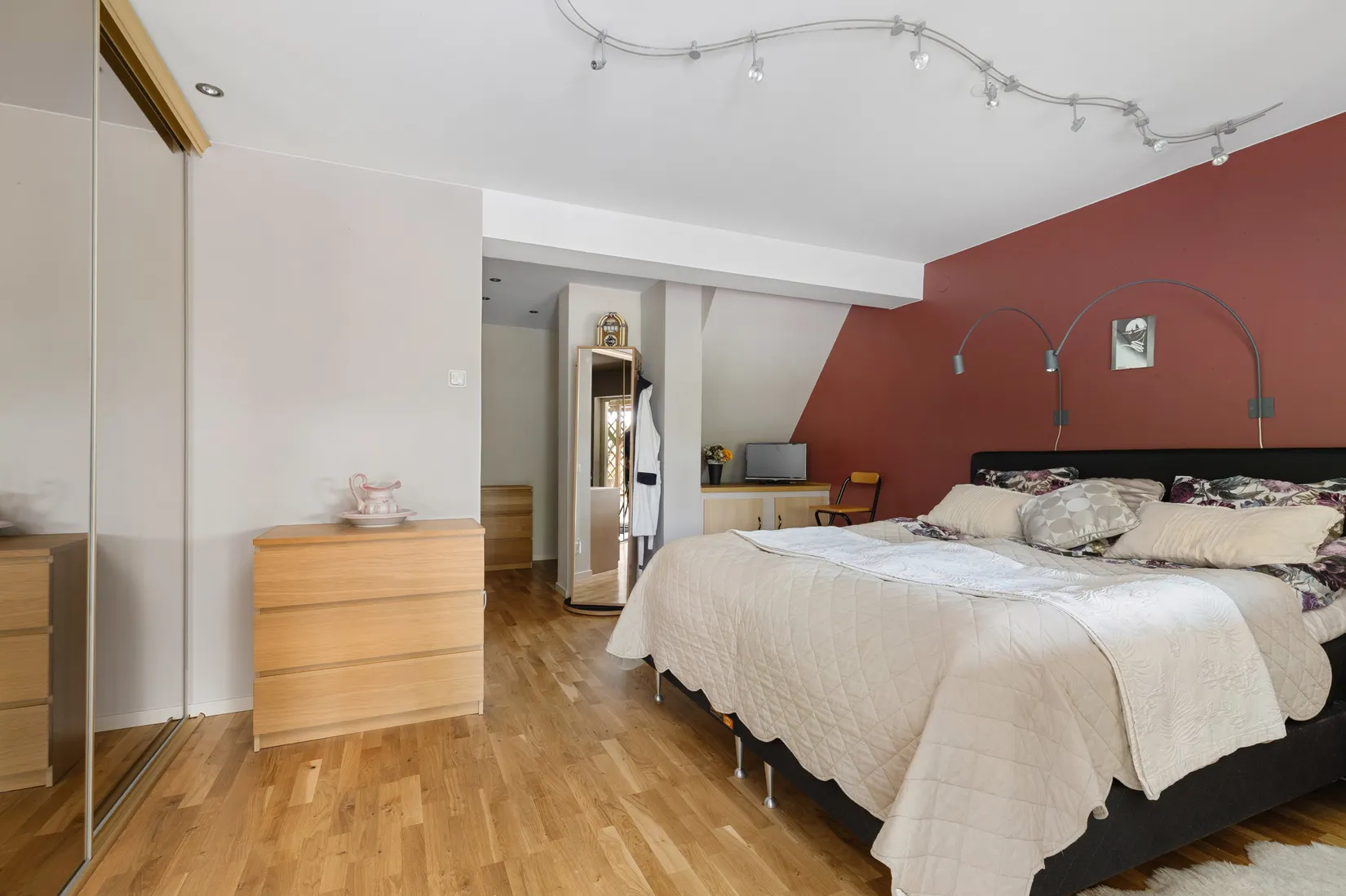 Villa, Östorpsvägen 1, Huddinge