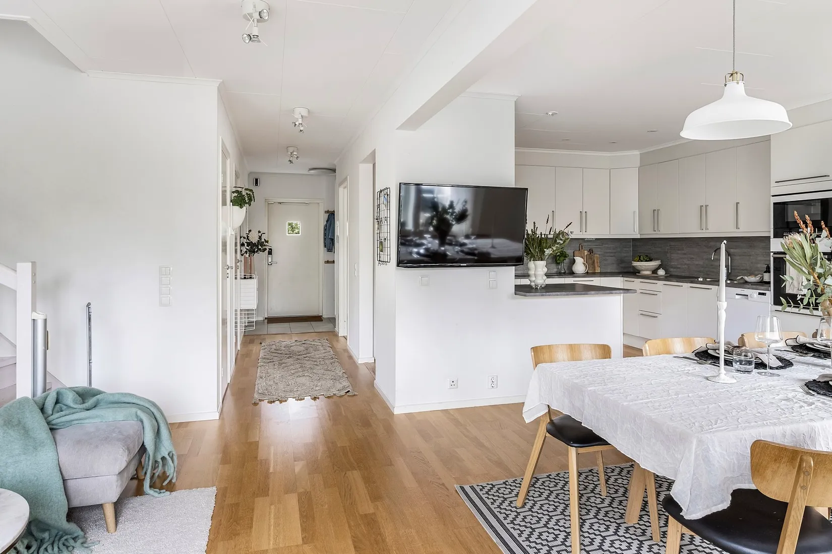 Radhus, Norgegatan 7, Lillhamra, Västerås
