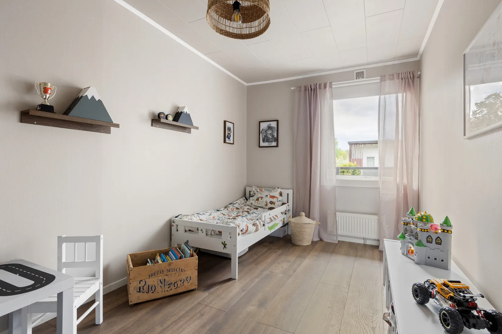 Villa, Radhus, Gräsåkersvägen 39F, Gräsåker, Ekerö