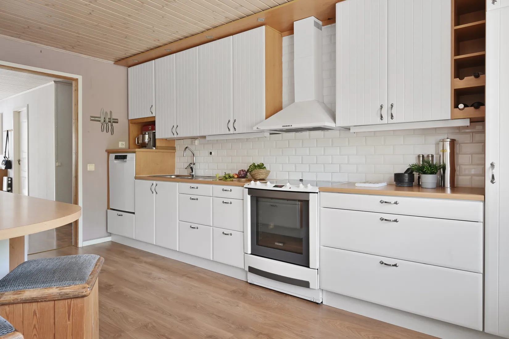 Villa, Radhus, Stängselvägen 38, Viksjö, Järfälla