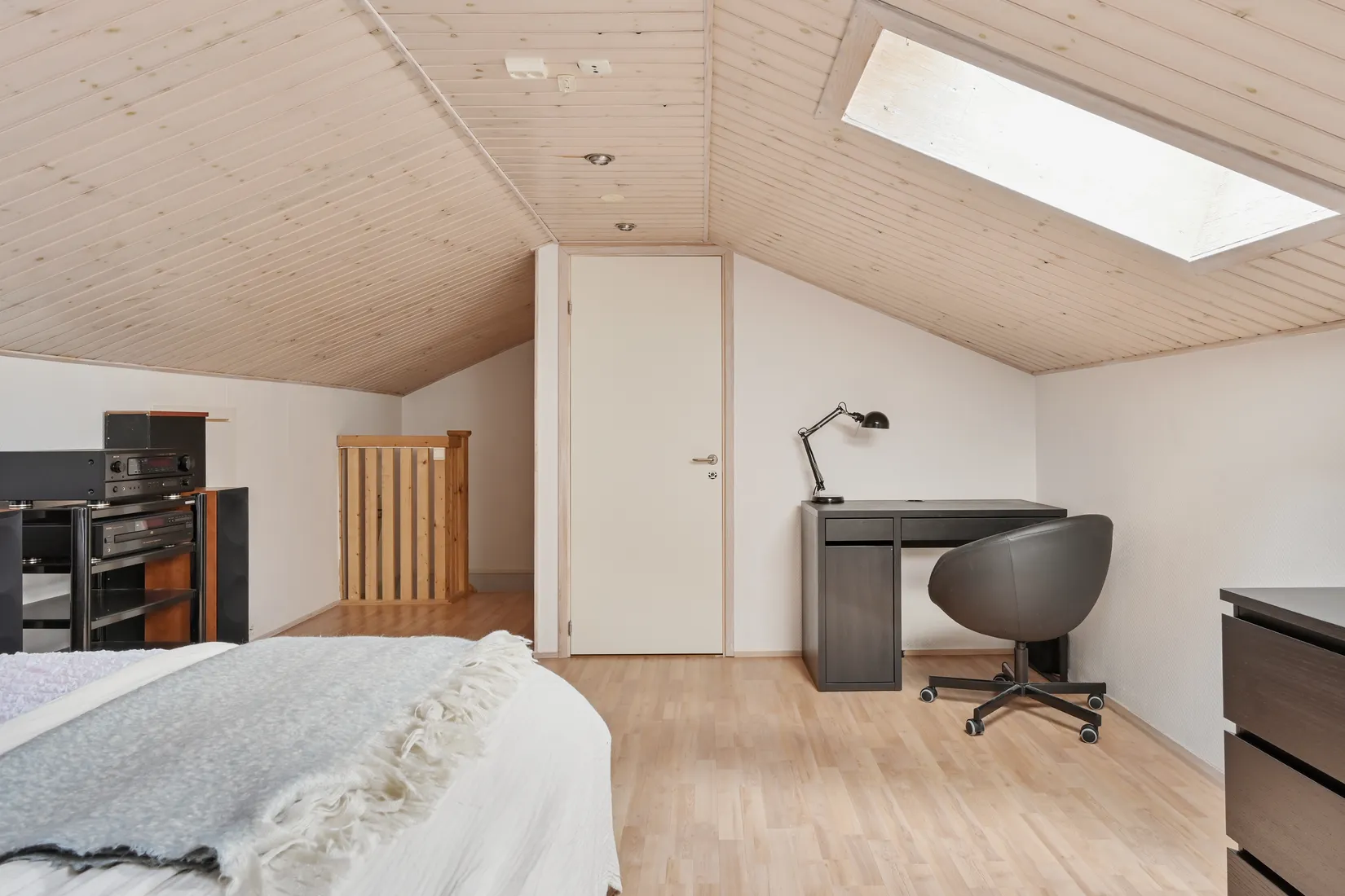 Villa, Radhus, Stängselvägen 38, Viksjö, Järfälla