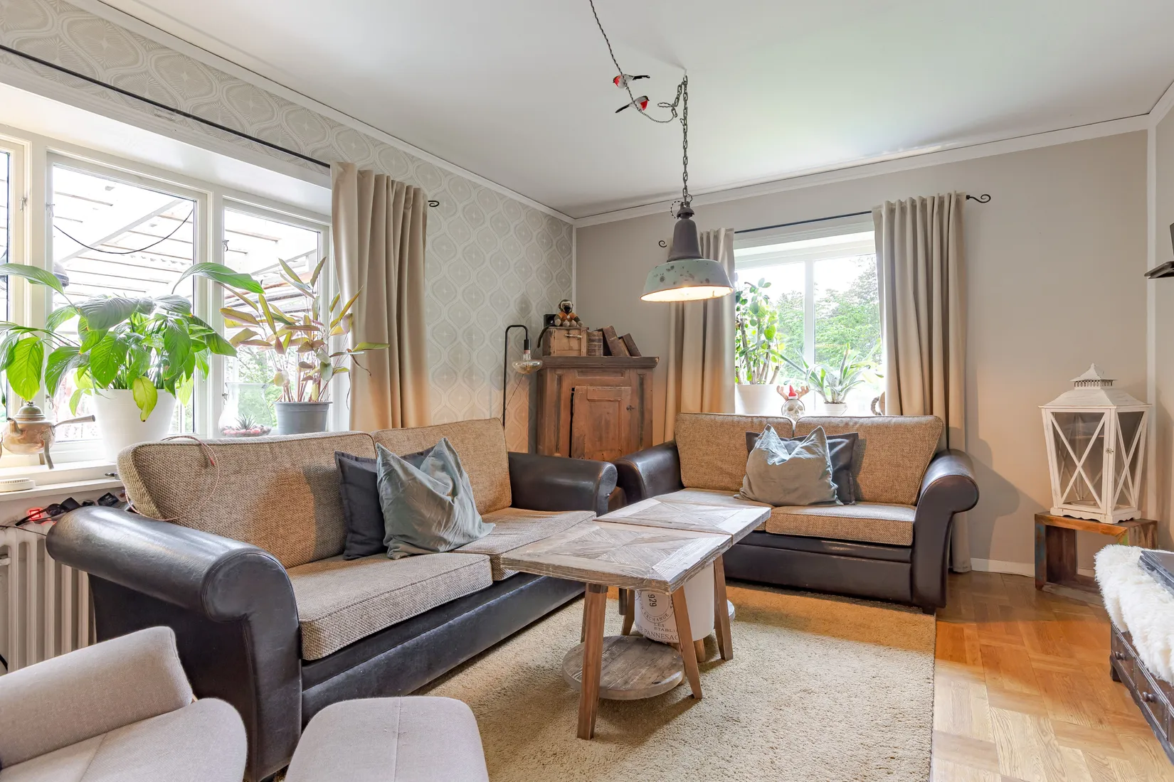 Villa, Suckarnas allé 7, Hällbybrunn, Eskilstuna
