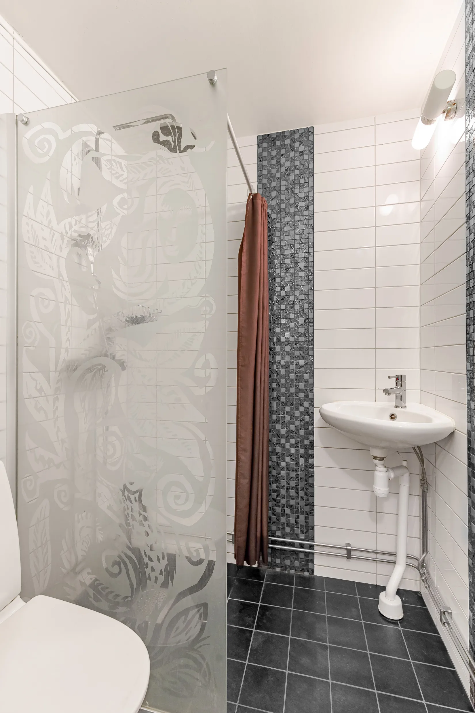 Villa, Suckarnas allé 7, Hällbybrunn, Eskilstuna