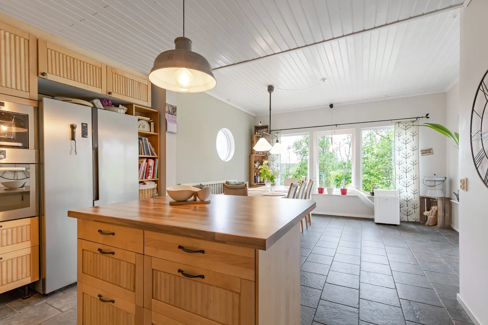 Villa, Suckarnas allé 7, Hällbybrunn, Eskilstuna