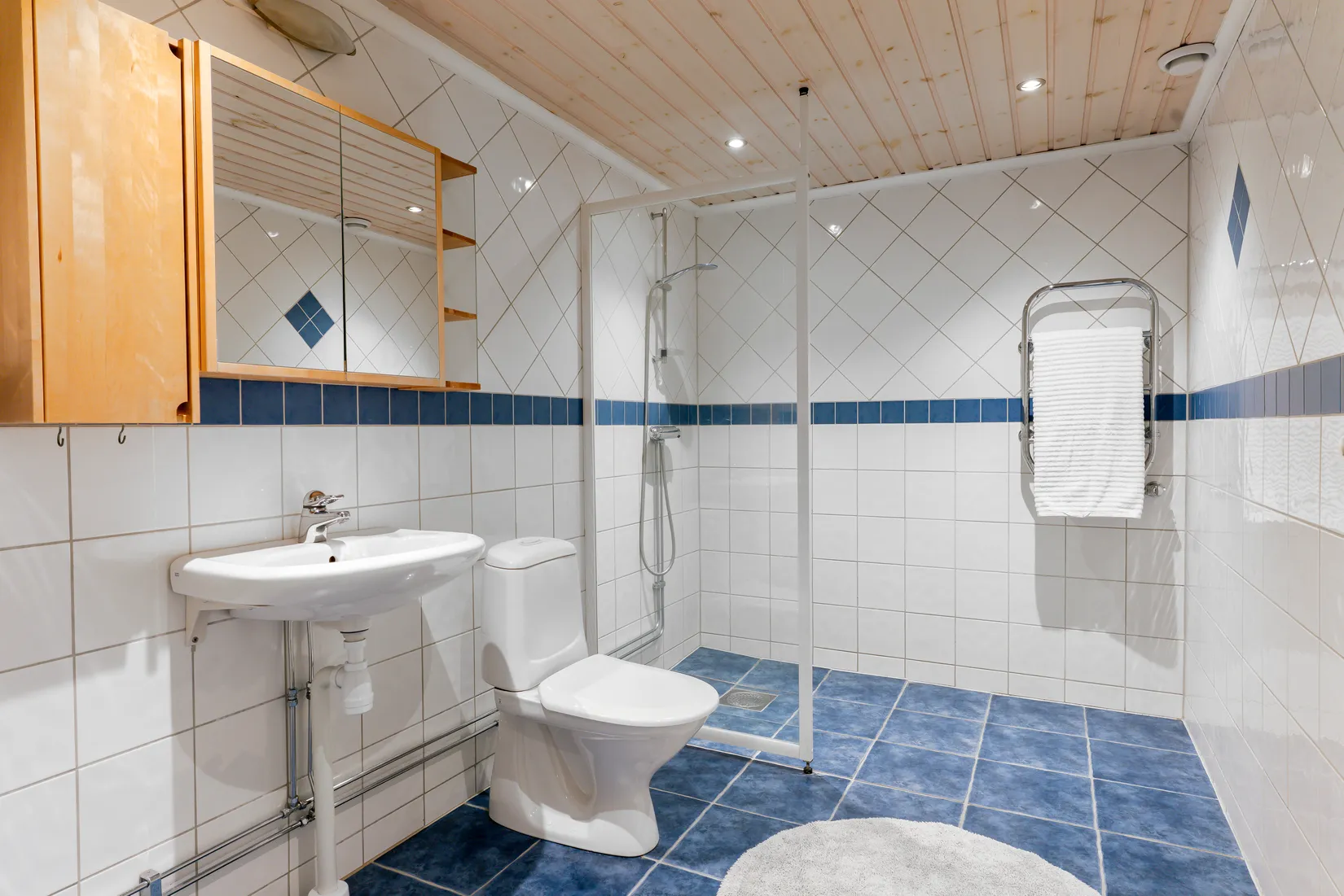 Villa, Radhus, Vargvägen 66, Mariedal, Umeå