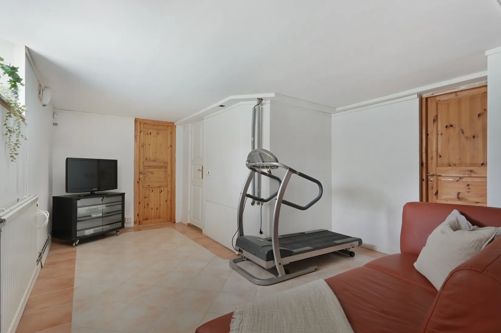 Villa, Skillingvägen 15, Skälby, Järfälla