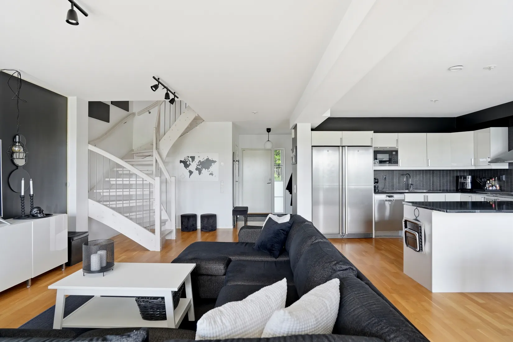 Villa, Radhus, Näs-Söderby 96, Söderby, Uppsala