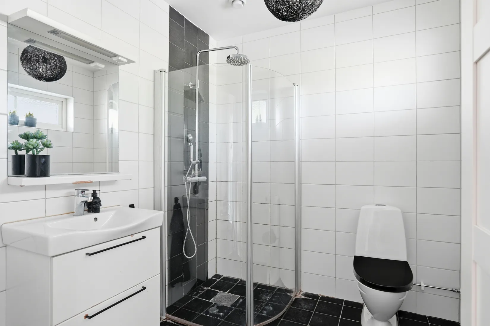 Villa, Radhus, Näs-Söderby 96, Söderby, Uppsala