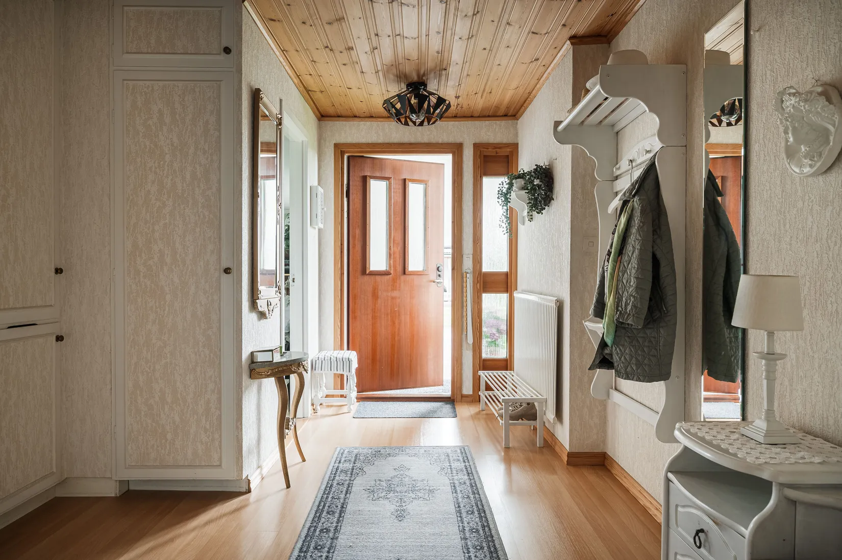 Villa, Radhus, Vallängsgatan 15, Hulta, Borås