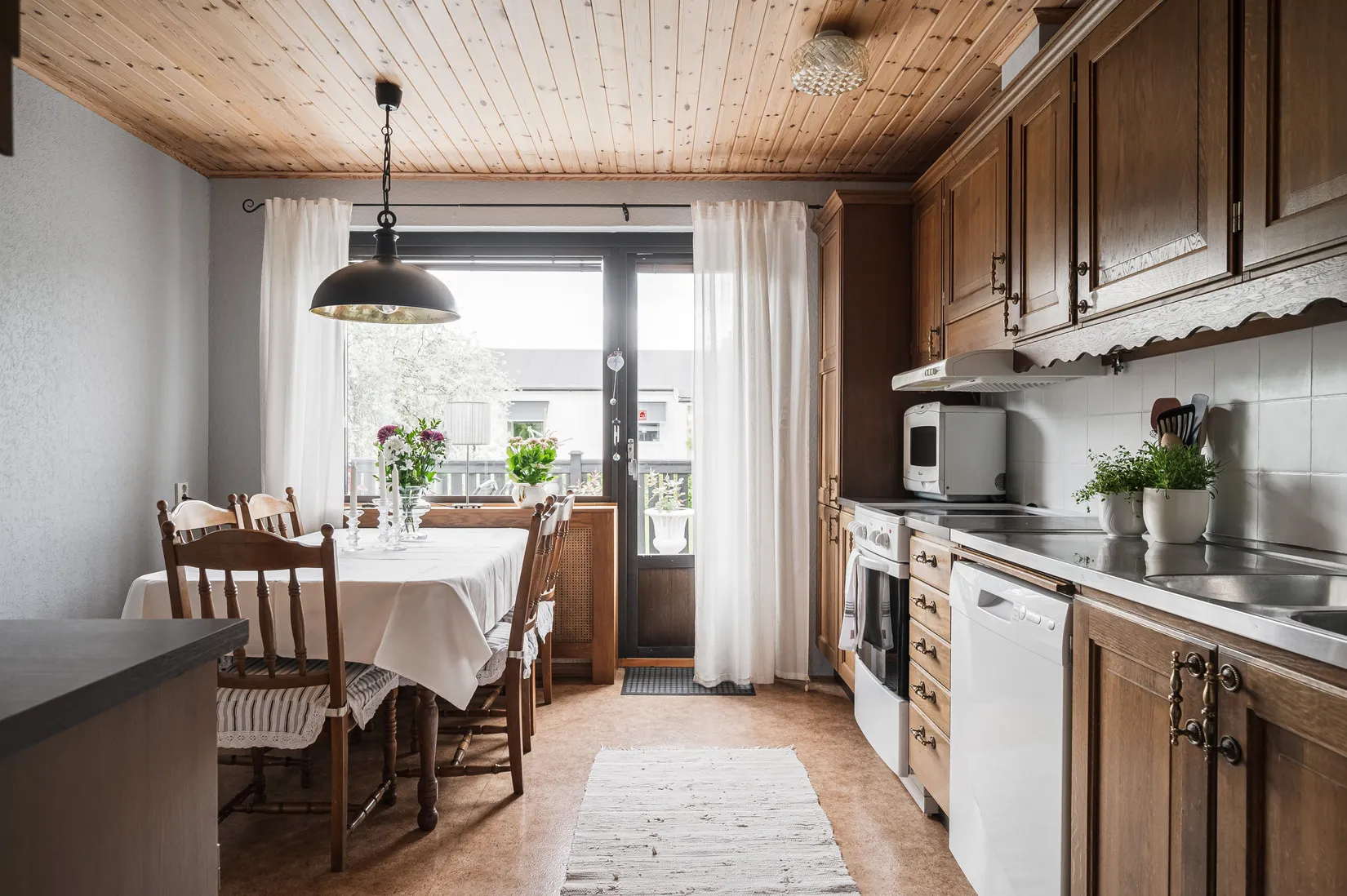 Villa, Radhus, Vallängsgatan 15, Hulta, Borås