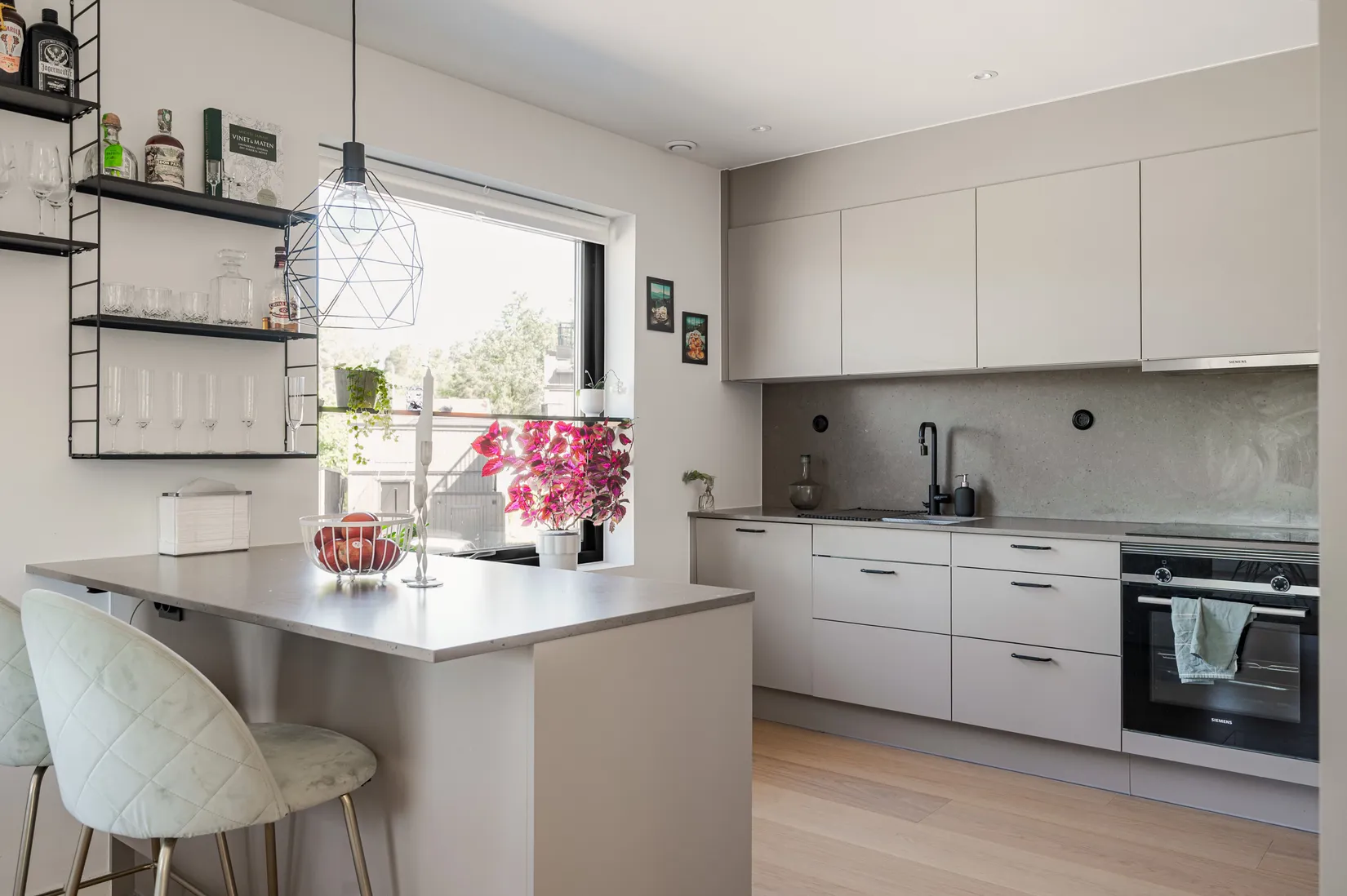 Radhus, Temperavägen 12 A, Fullersta, Huddinge