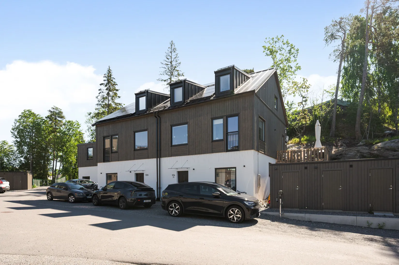 Radhus, Temperavägen 12 A, Fullersta, Huddinge