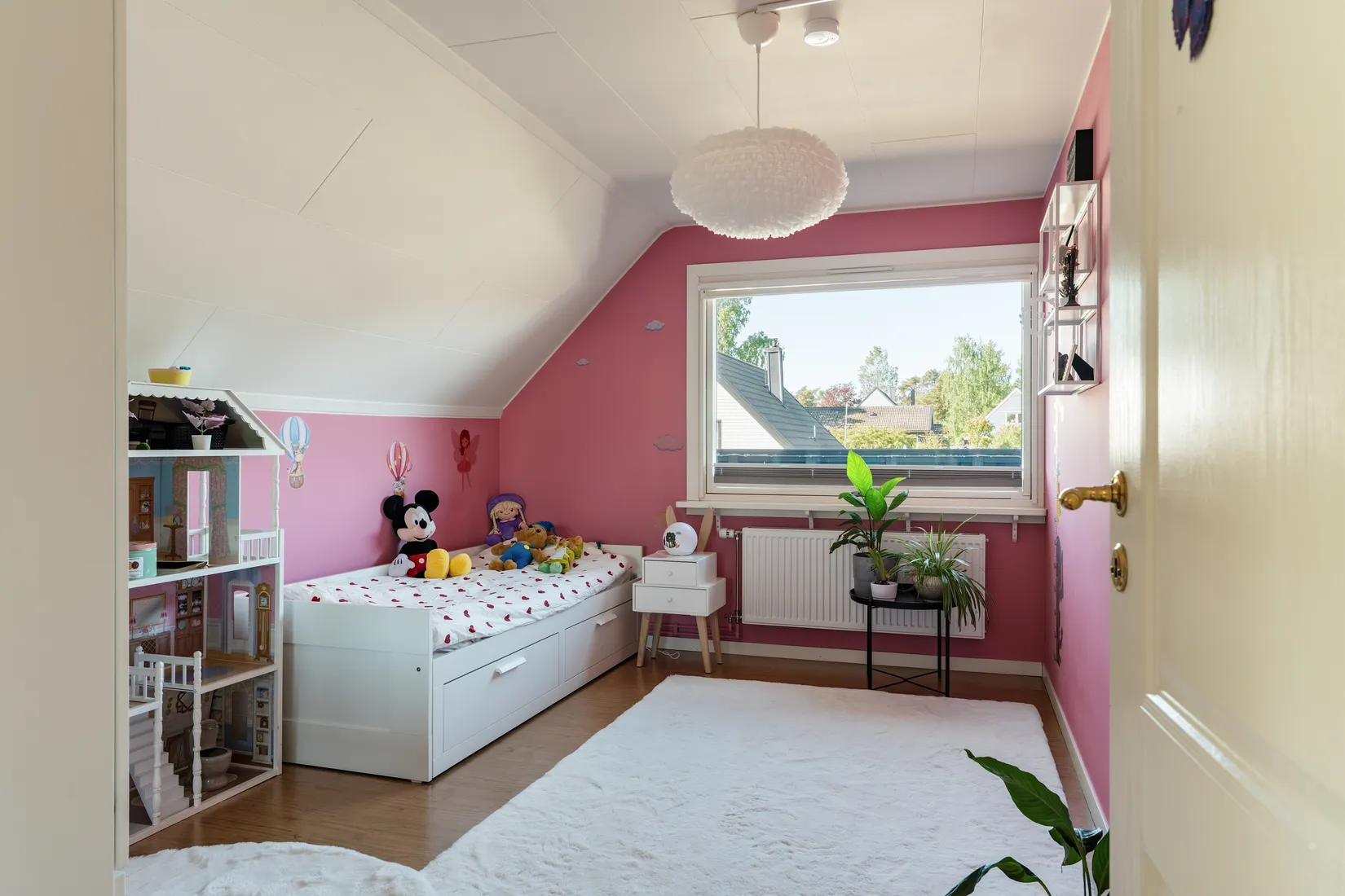 Villa, Bellisgången 10, Pettersberg, Nyköping