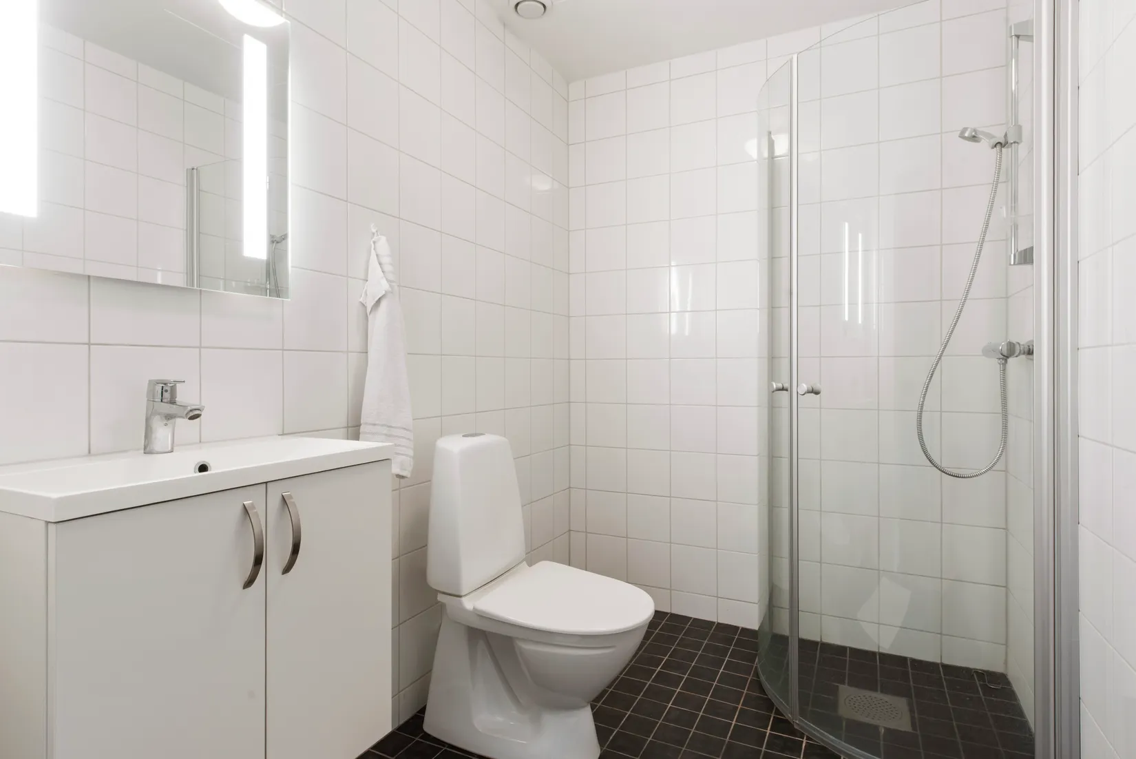 Bostadsrätt, Radhus, Artemisvägen 4B, Rimbo - Västertorp, Norrtälje