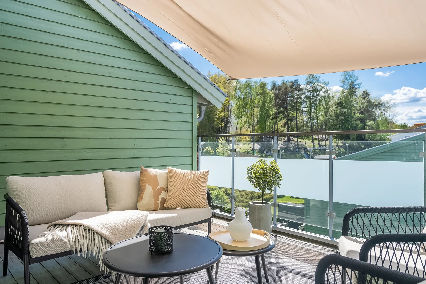 Radhus, Timvinkelvägen 2, Haninge