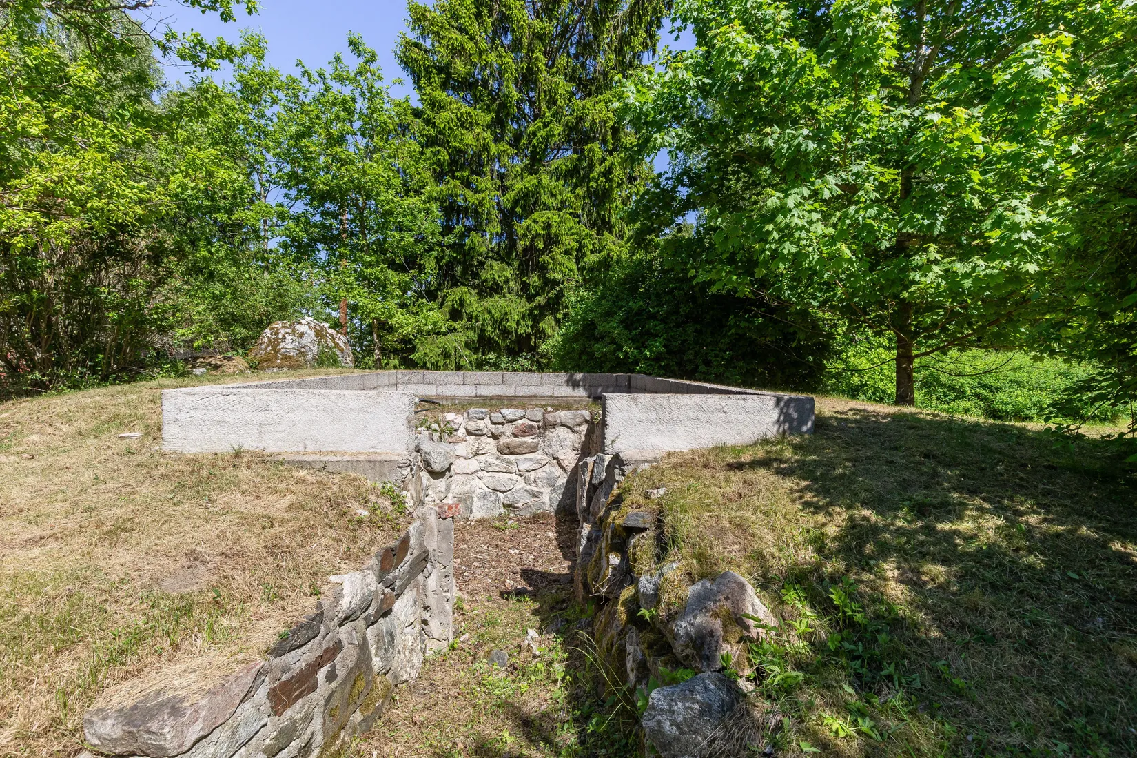 Gård/Skog, Löttorp 1, Fogdö, Strängnäs