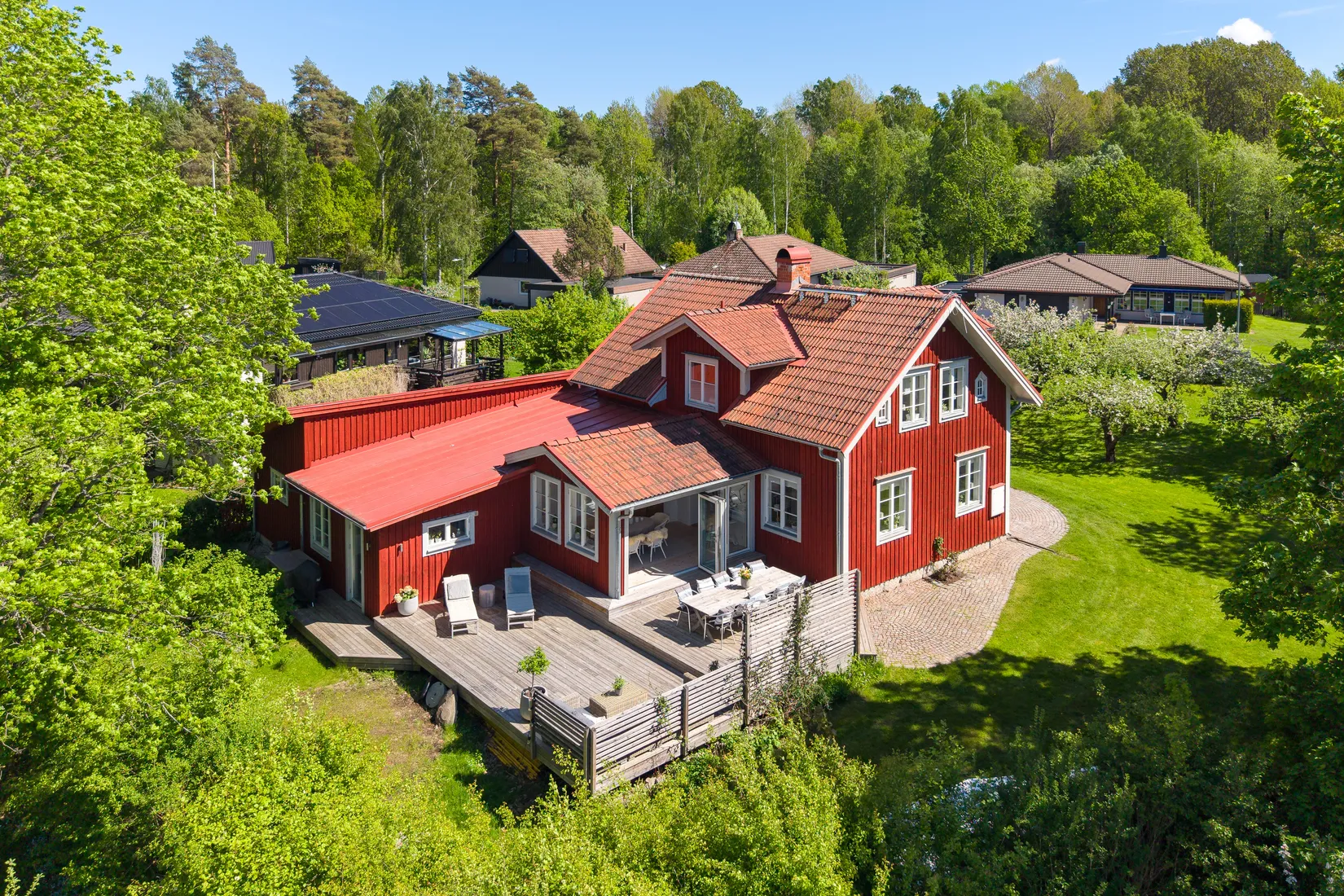 Villa, Vallaholmsvägen 3, Ringstorp, Örebro