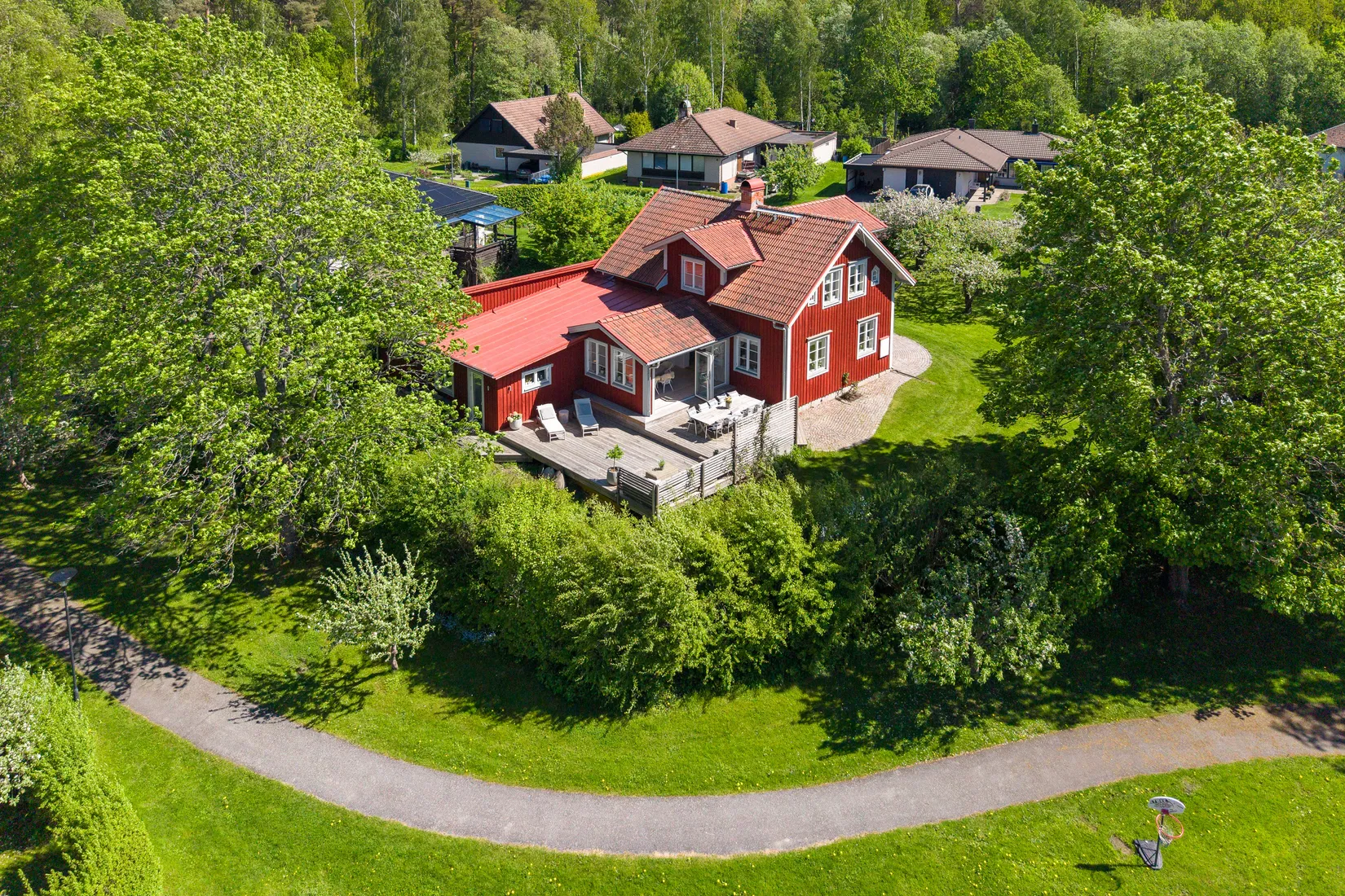 Villa, Vallaholmsvägen 3, Ringstorp, Örebro
