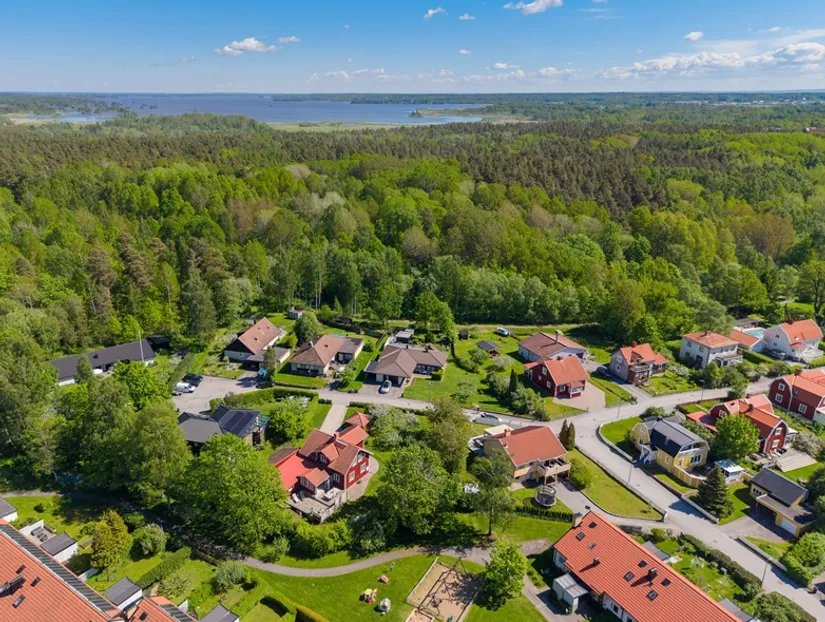 Villa, Vallaholmsvägen 3, Ringstorp, Örebro