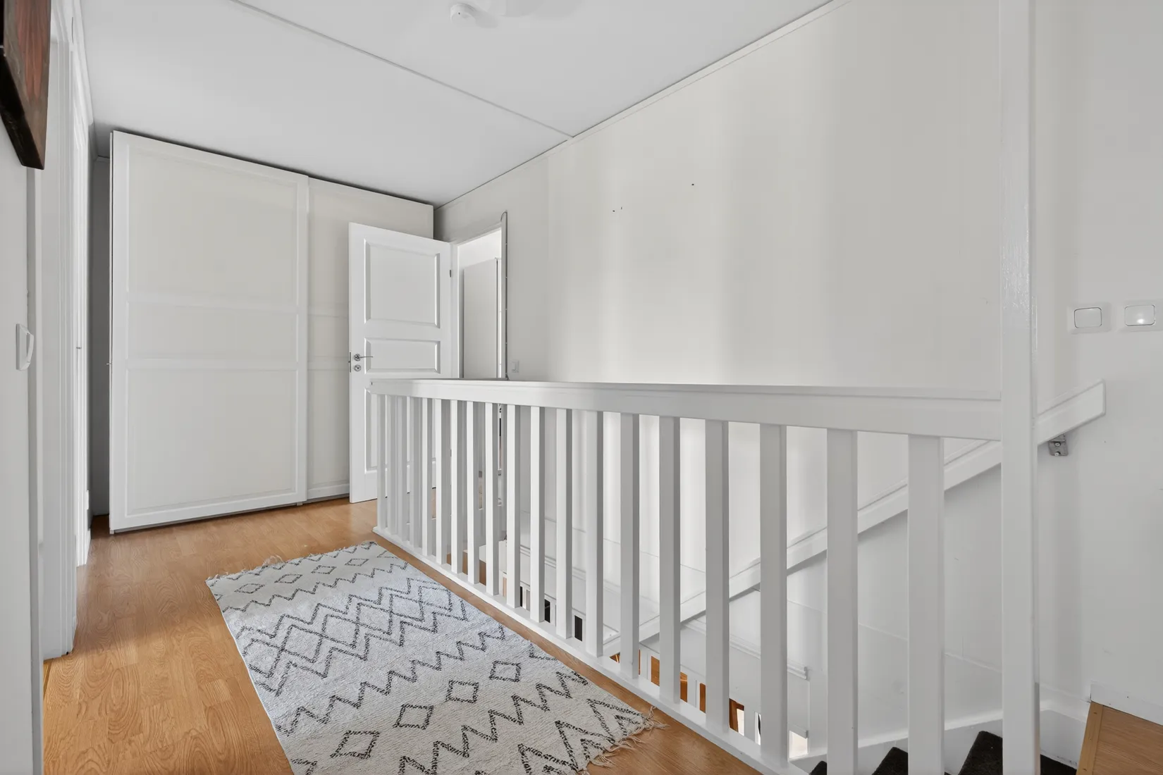 Bostadsrätt, Radhus, Lundhagsvägen 47, Hovsta, Örebro