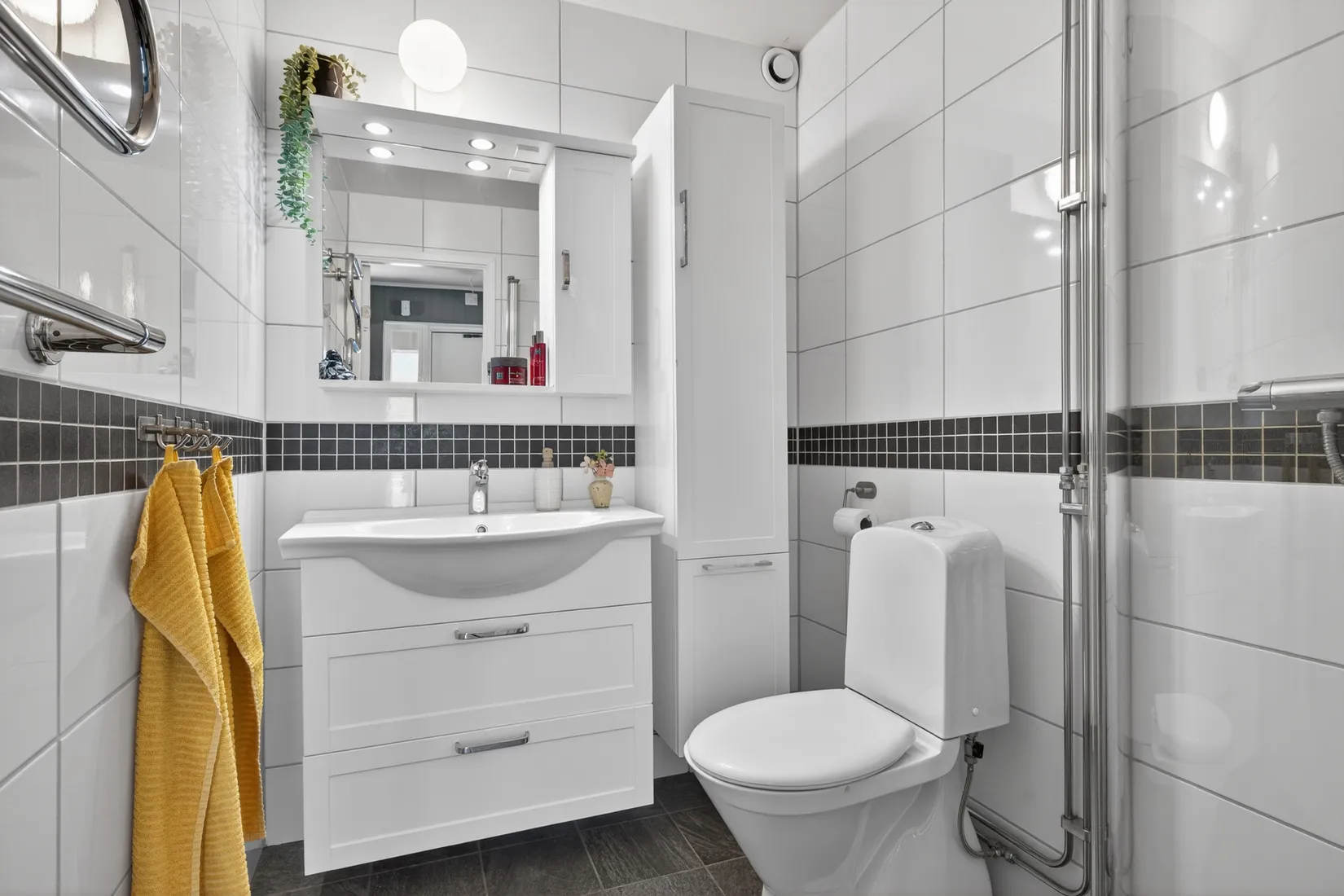 Bostadsrätt, Radhus, Lundhagsvägen 47, Hovsta, Örebro