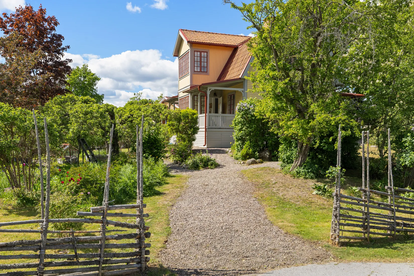 Villa, Prästvägen 2, Österåker