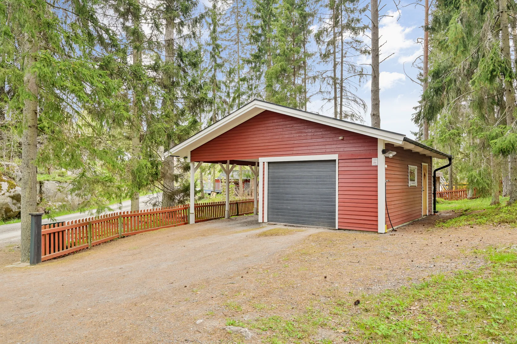 Villa, Tillemoravägen 25, Österåker