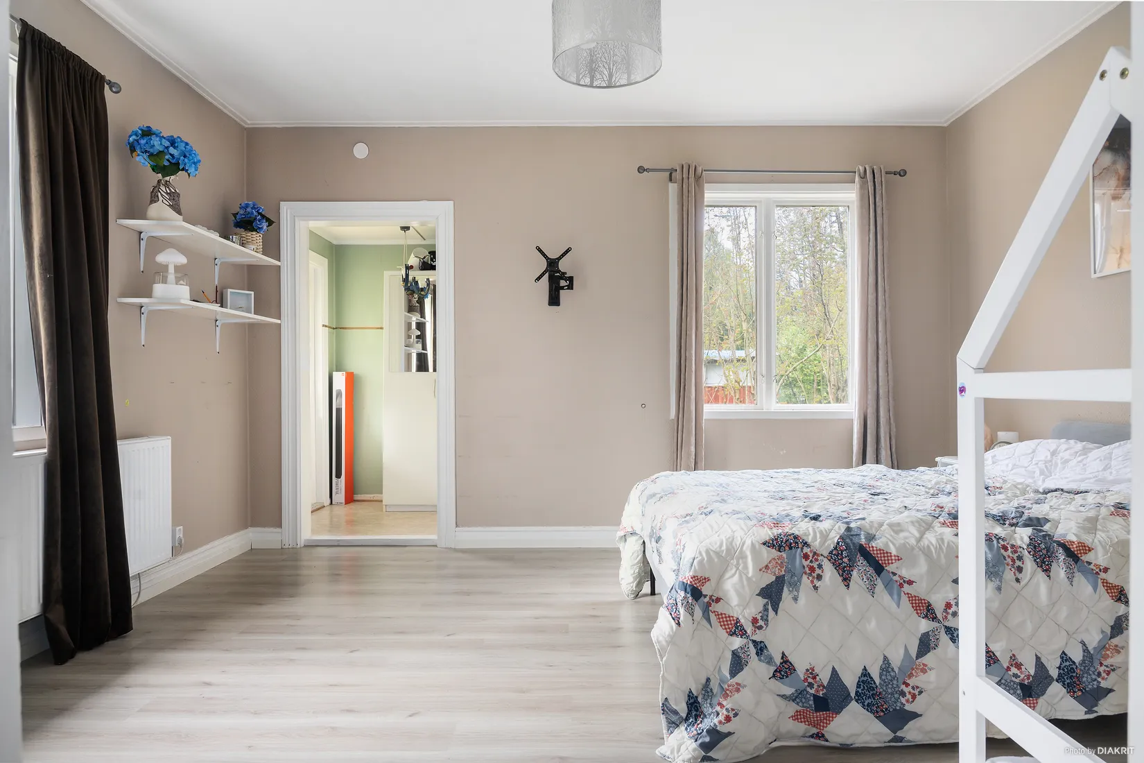 Villa, Fröslida Stationsvägen 103, Hylte